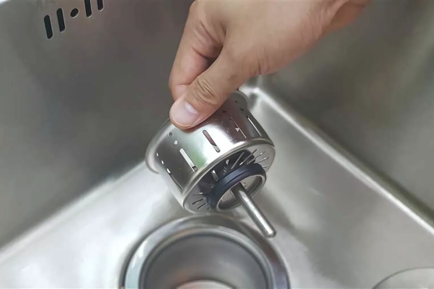 Chậu Rửa Bát 2 Hố Inox 304 Malloca MS 6075