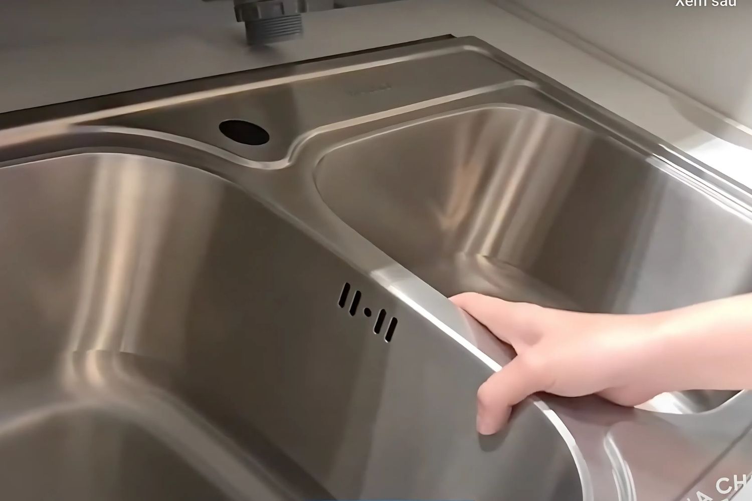 Chậu Rửa Bát 2 Hố Inox 304 Malloca MS 1011 NEW (ECO)