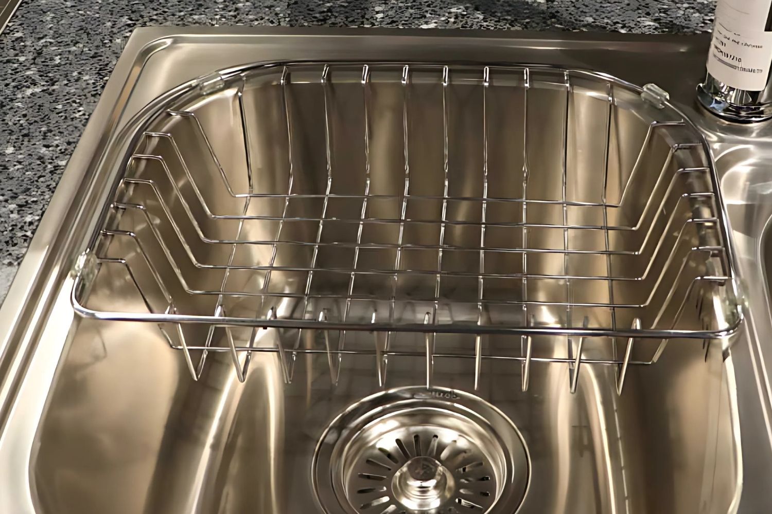 Chậu Rửa Bát 2 Hố Inox 304 Malloca MS 1024