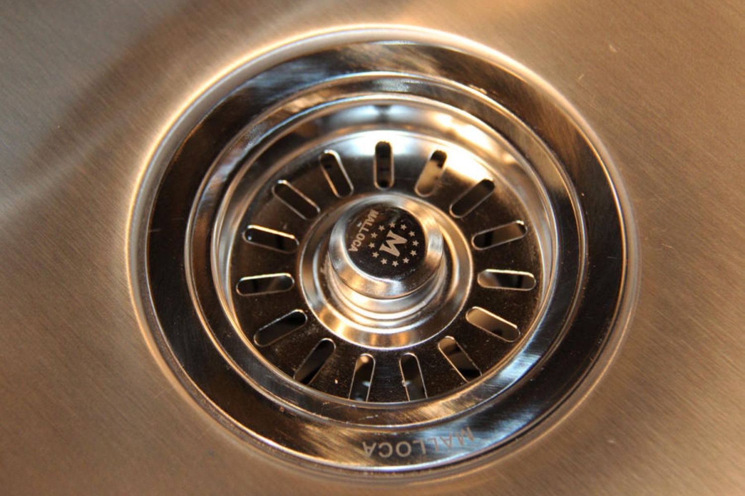 Chậu Rửa Bát 2 Hố Inox 304 Malloca MS 2025 (ECO)