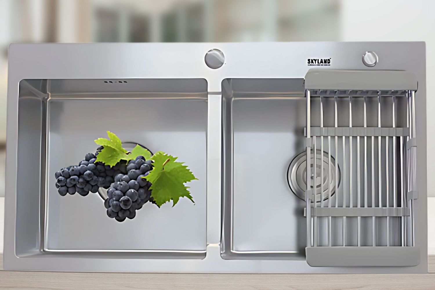 Chậu Rửa Bát 2 Hố Inox Cao Cấp Eurosun EU-8245C