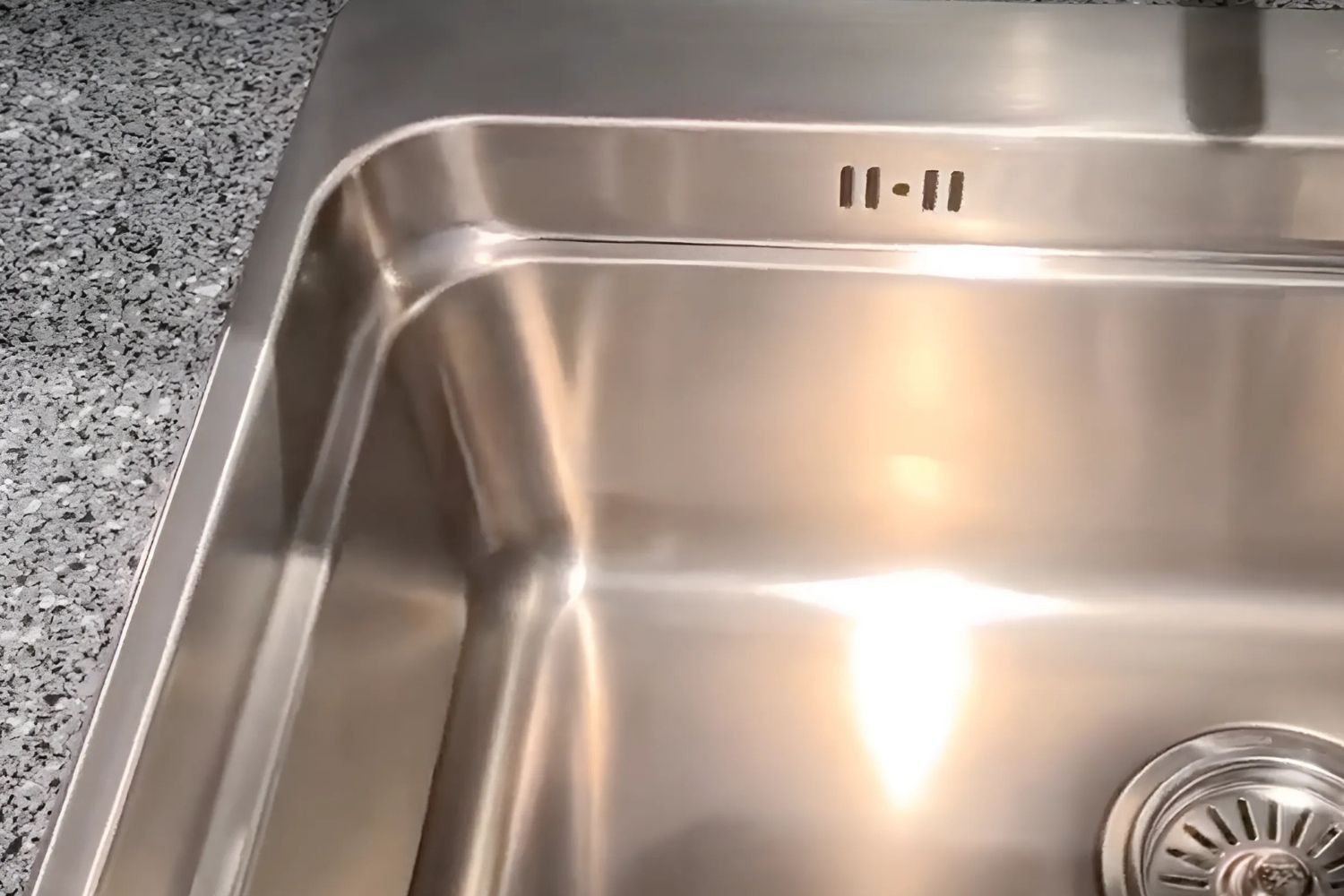 Chậu Rửa Chén 1 Hố Inox 304 Malloca MS 1022D