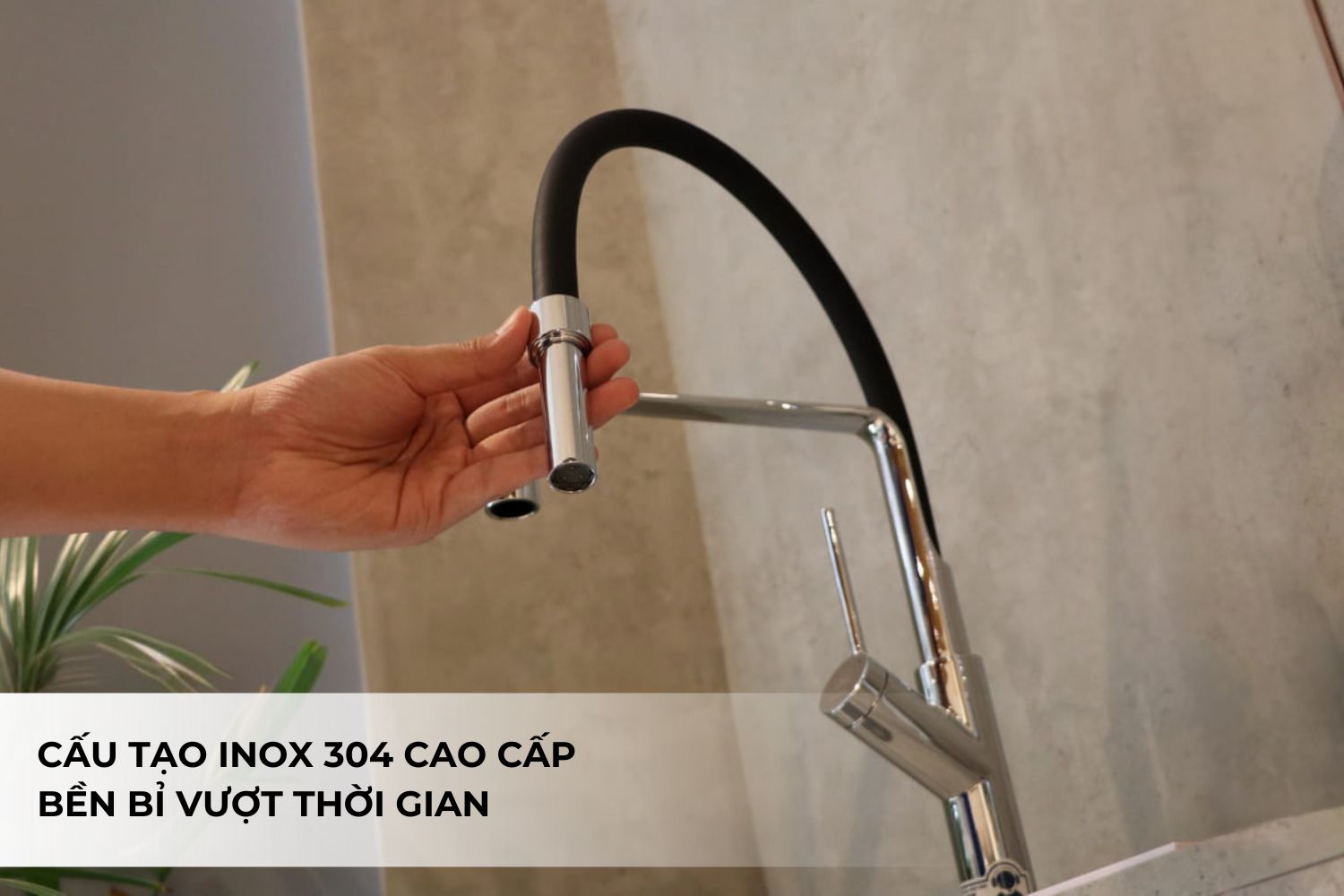 Vòi Rửa Bát Nóng Lạnh Malloca K081C | Đồng Thau Mạ Chrome, Dây Silicone