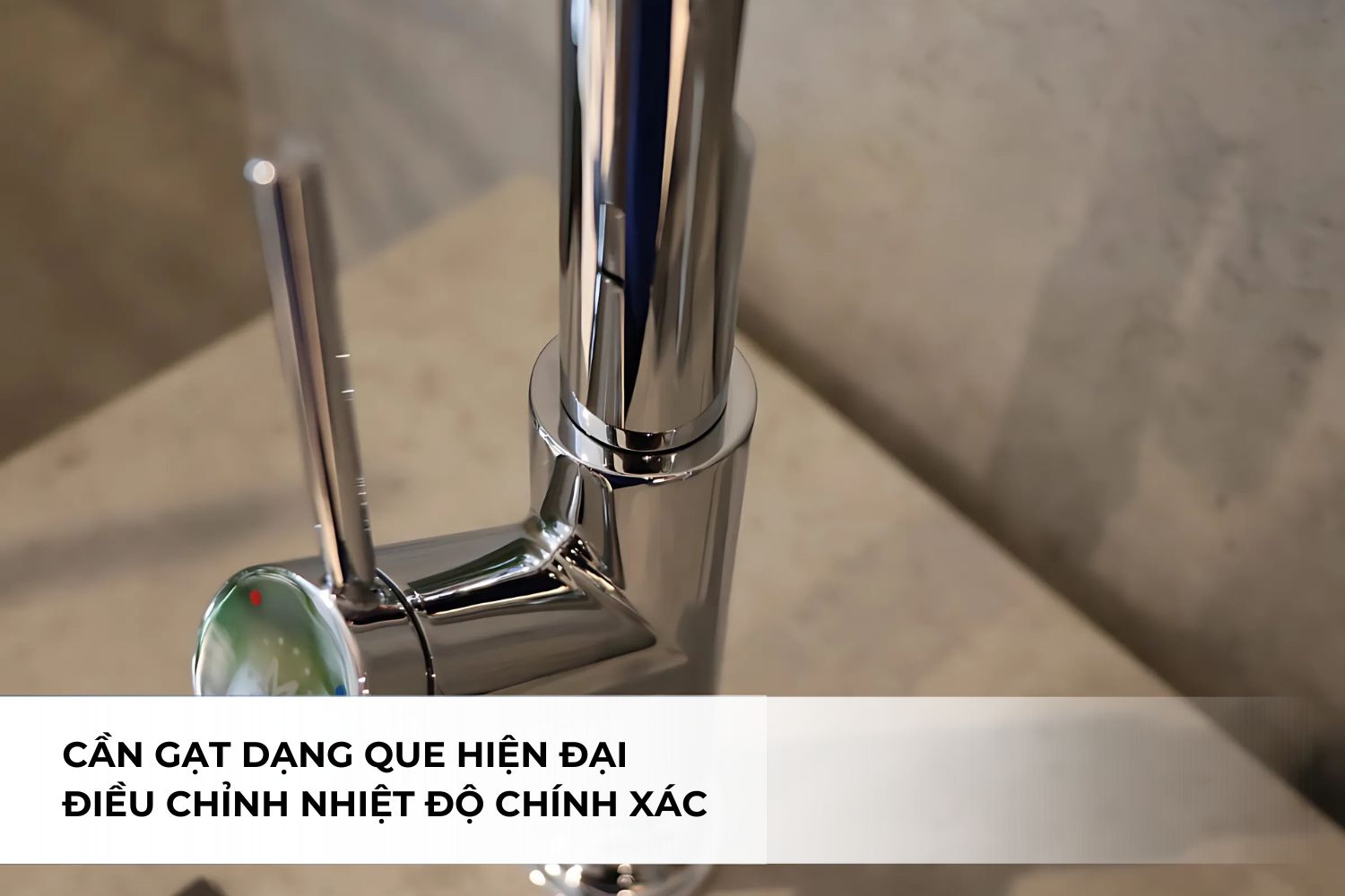 Vòi Rửa Bát Nóng Lạnh Malloca K081C | Đồng Thau Mạ Chrome, Dây Silicone