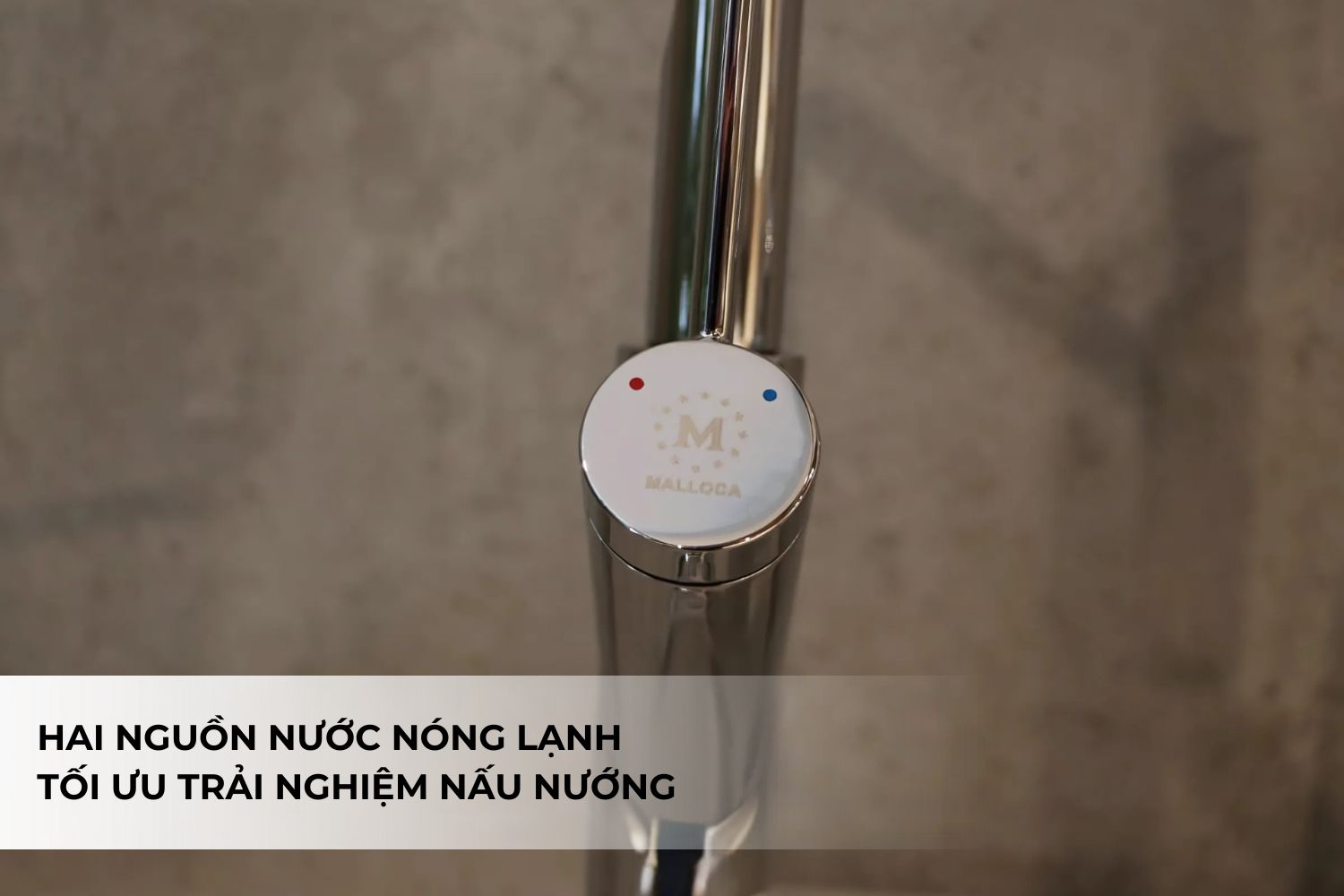 Vòi Rửa Bát Nóng Lạnh Malloca K081C | Đồng Thau Mạ Chrome, Dây Silicone