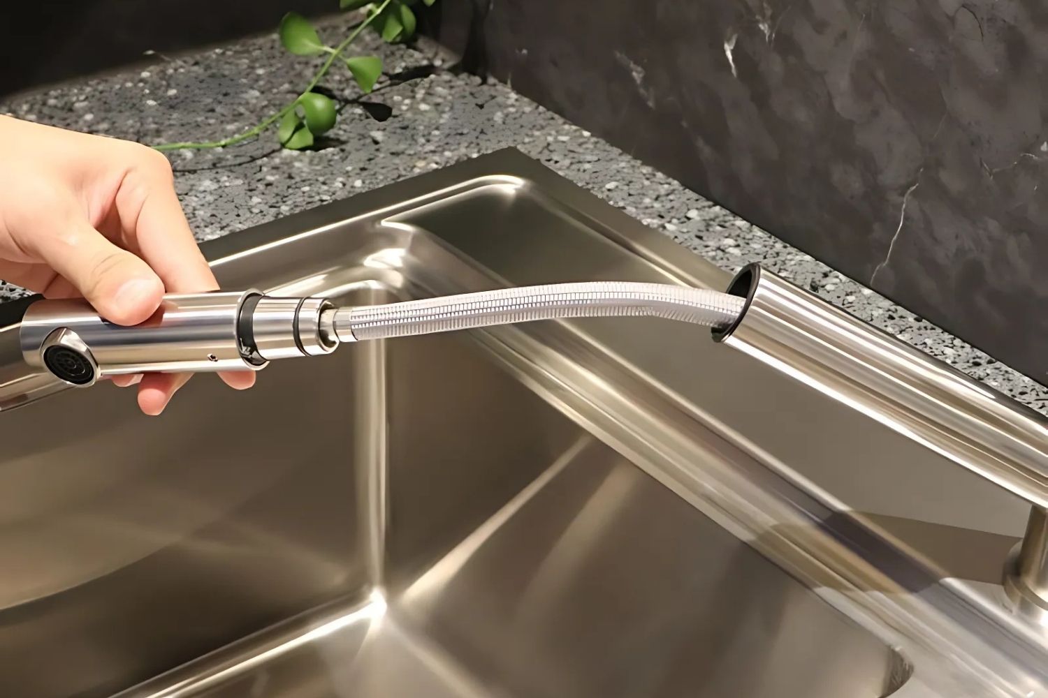 Vòi Rửa Bát Nóng Lạnh Dây Rút Malloca K110-SS | Inox 304