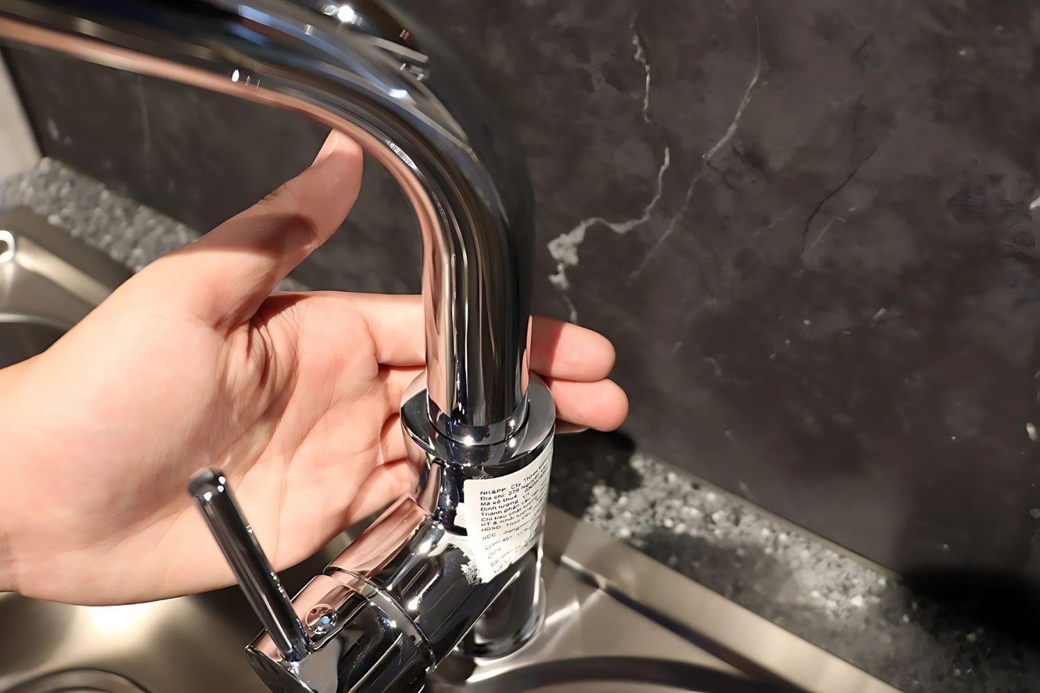 Vòi Rửa Bát Nóng Lạnh Dây Rút Malloca K119N9 | Đồng Thau Mạ Chrome