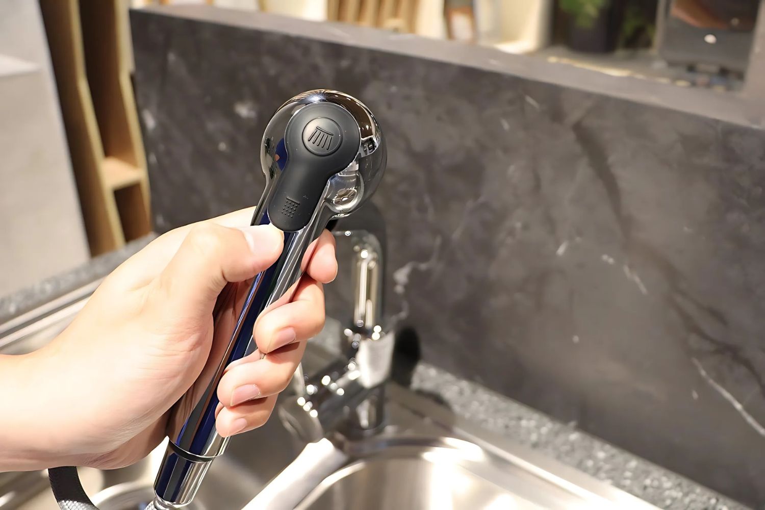 Vòi Rửa Bát Nóng Lạnh Dây Rút Malloca K119N9 | Đồng Thau Mạ Chrome