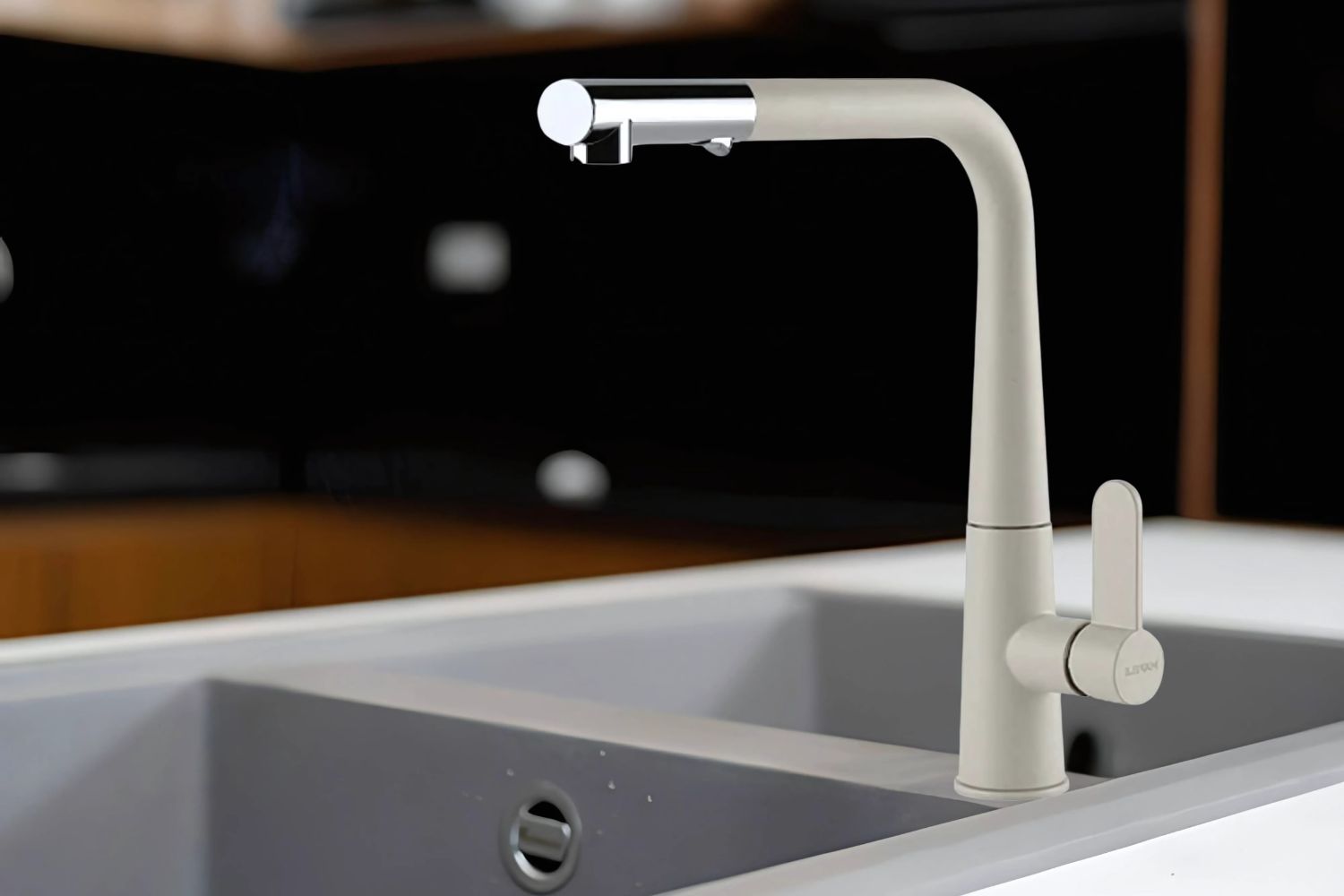 Vòi Rửa Bát Nóng Lạnh Dây Rút Hafele HT20-GH1P259 (570.82.500) | Đồng Thau Sơn Giả Đá, Màu Kem