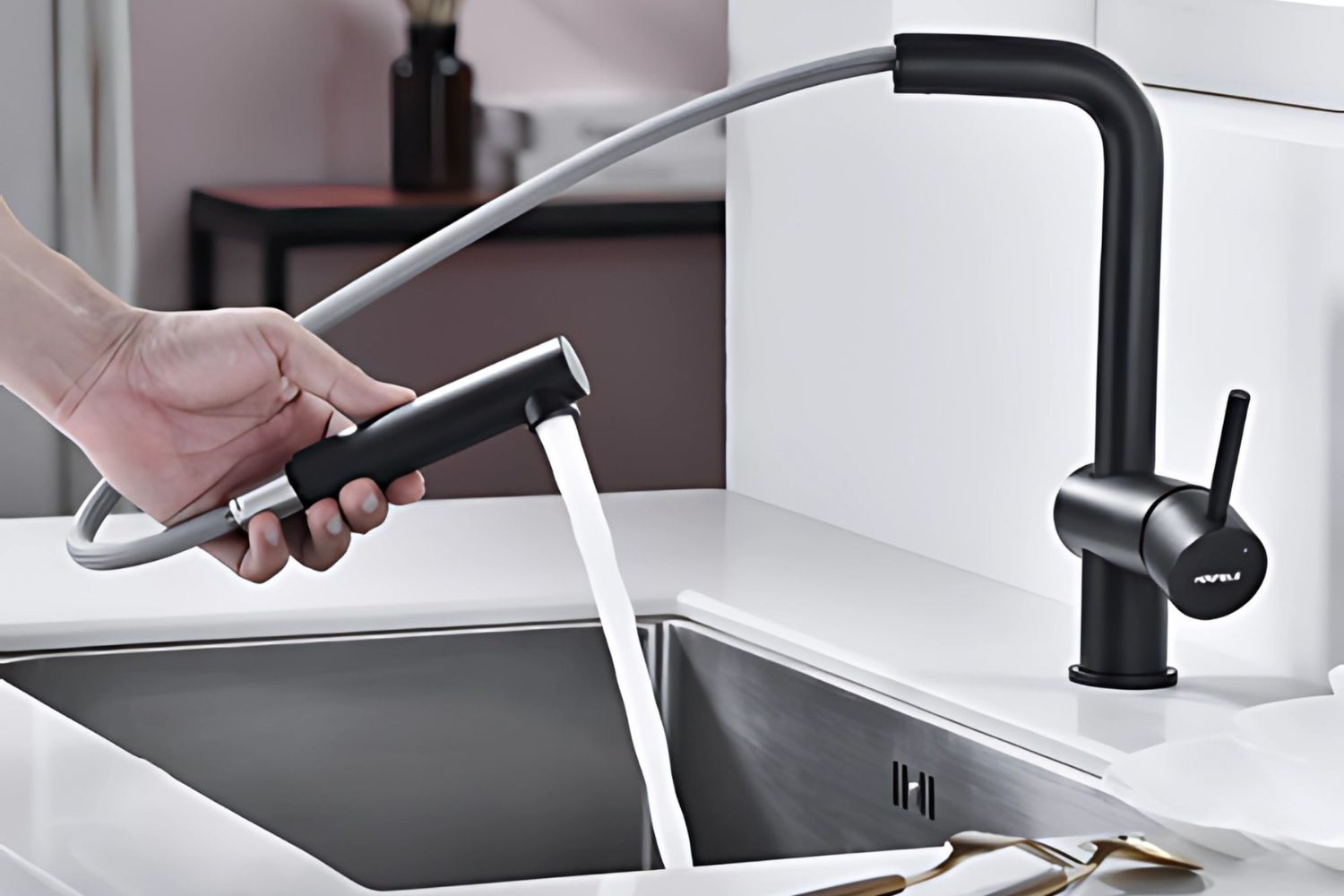 Vòi Rửa Bát Nóng Lạnh Dây Rút Hafele HT21-GH1P250 (577.55.390) | Đồng Thau Sơn Giả Đá, Màu Đen