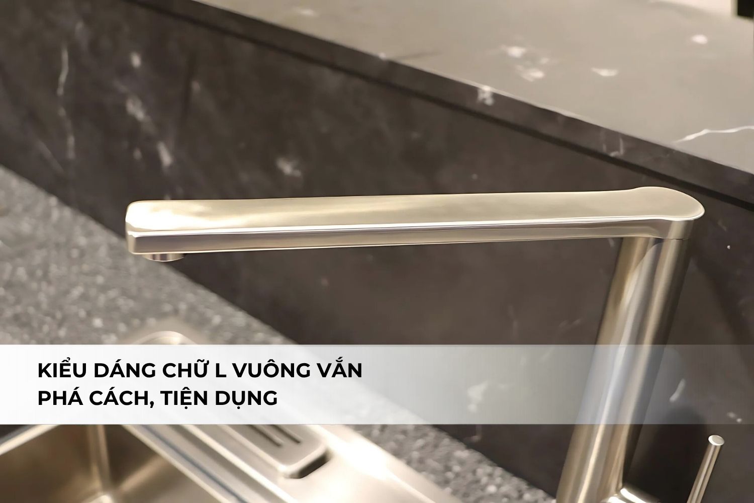 Vòi Rửa Bát Nóng Lạnh Malloca K061-SS | Inox 304