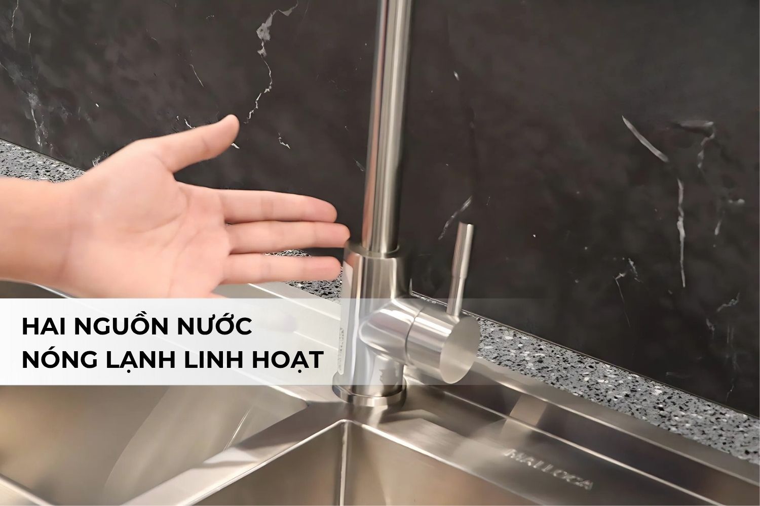 Vòi Rửa Bát Nóng Lạnh Malloca K559-SN | Inox 304
