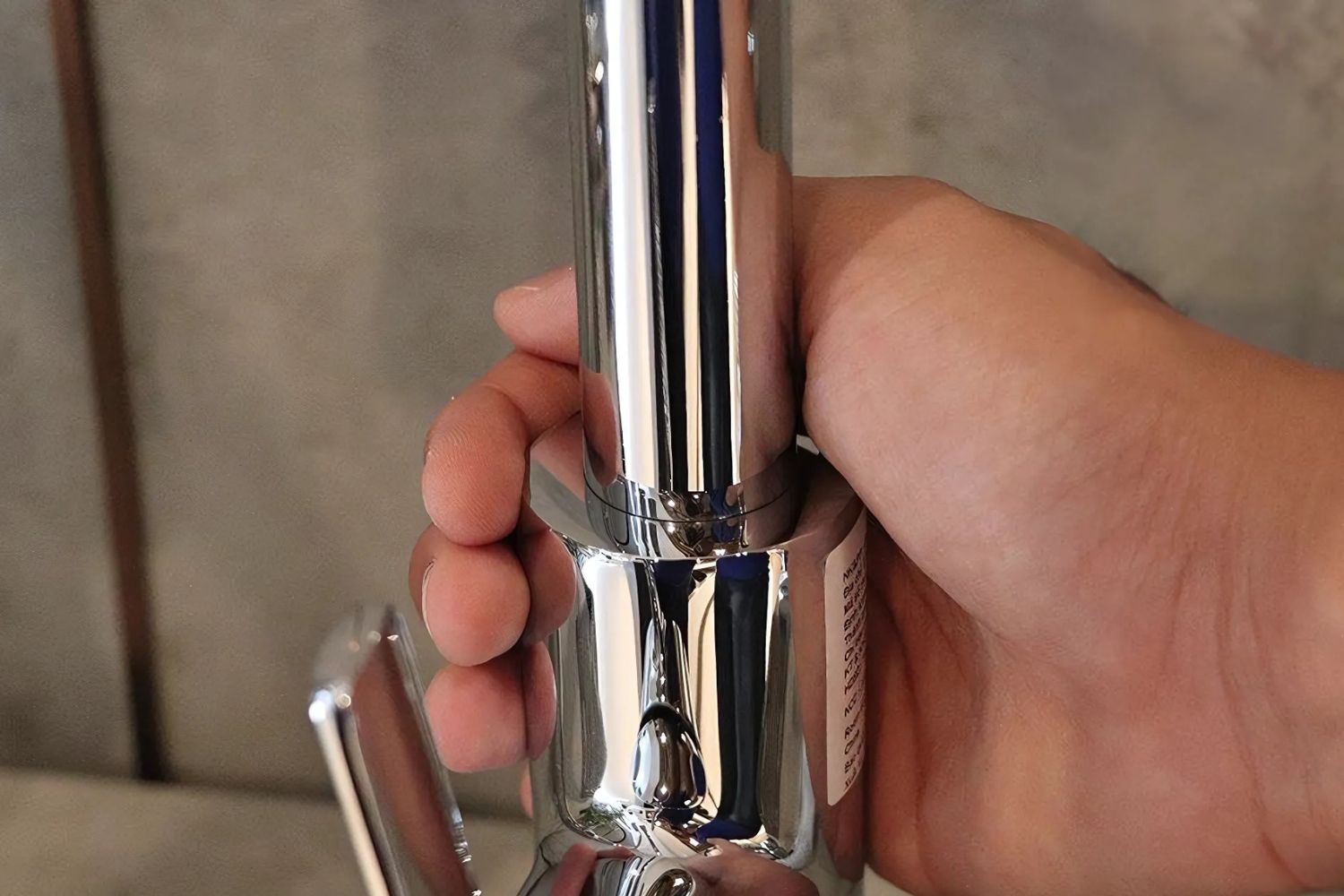 Vòi Rửa Bát Nóng Lạnh Dây Rút Malloca K012C | Đồng Thau Mạ Chrome