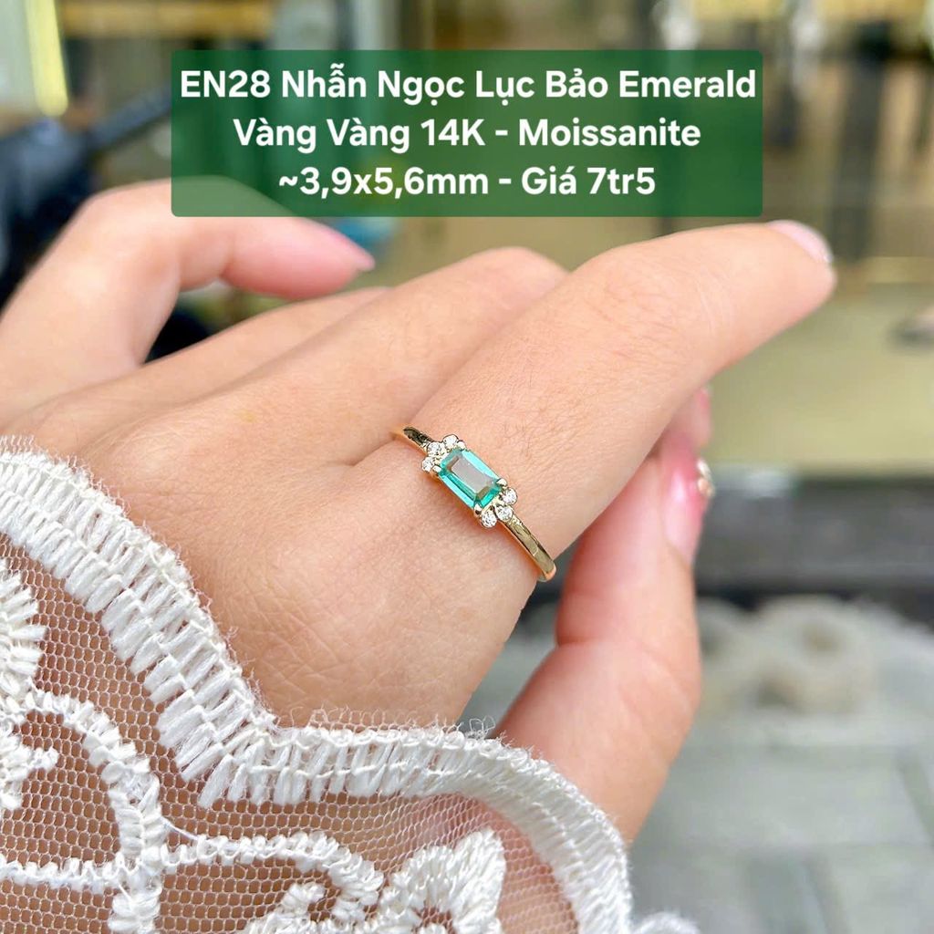 Nhẫn Ngọc Lục Bảo Emerald Vàng Vàng 14K - Moissanite ~3.9x5.6mm - EN28