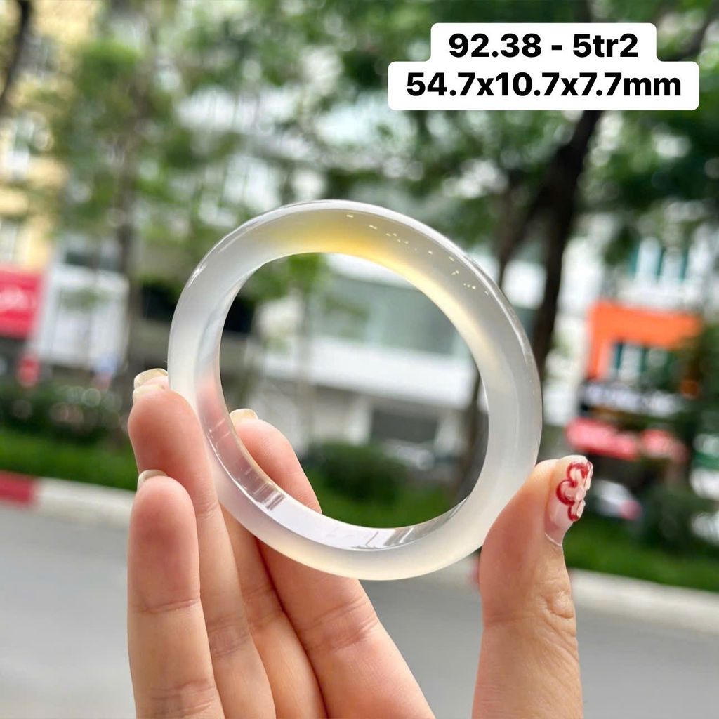 Vòng Ngọc Tuỷ Chalcedony Hoàng Kim ~54.7x10.7x7.7mm - 92.38