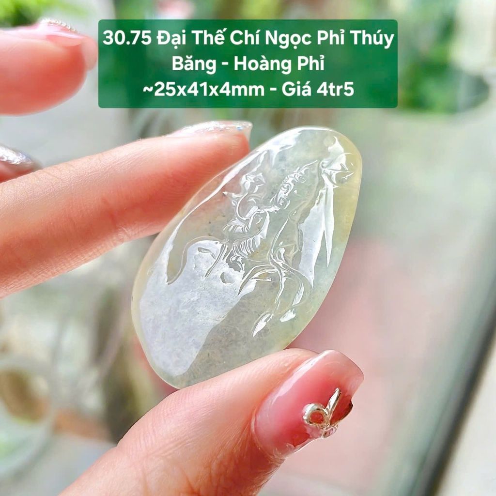Đại Thế Chí Ngọc Phỉ Thuý 30.75 Băng - Hoàng Phỉ