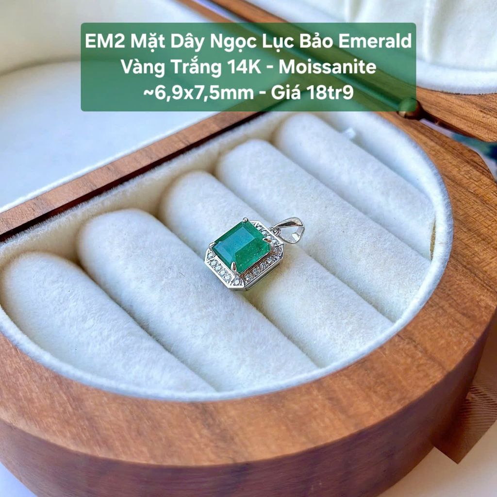 Mặt Dây Ngọc Lục Bảo Emerald Vàng Trắng 14K - Moissanite ~6.9x7.5mm - EM2