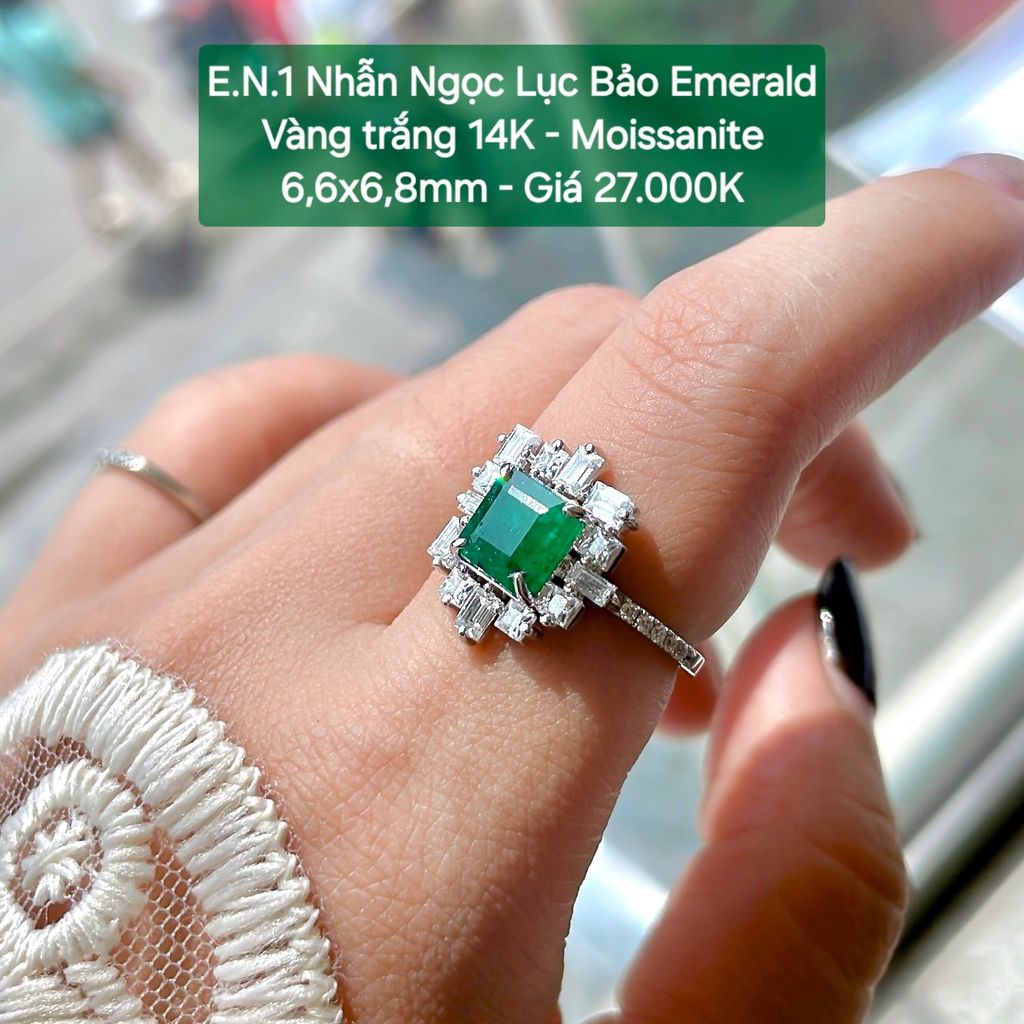 Nhẫn Ngọc Lục Bảo Emerald Rectangle Vàng Trắng 14K Moissanite EN1