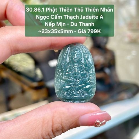 Phật Thiên Thủ Thiên Nhãn Ngọc Cẩm Thạch Jadeite A Nếp Mịn - Du Thanh ~23x35x5mm 30.86.1