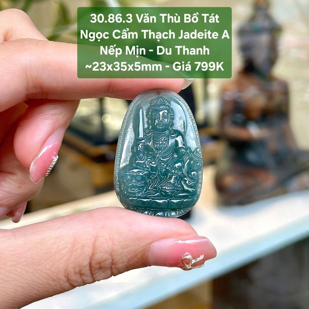 Văn Thù Bồ Tát Ngọc Cẩm Thạch Jadeite A Nếp Mịn- Du Thanh ~23x35x5mm 30.86.3
