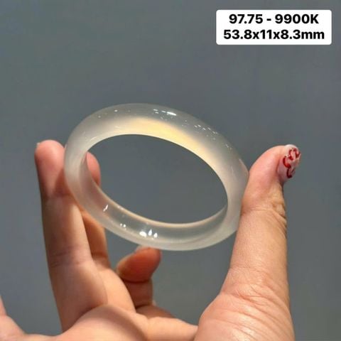 Vòng Hẹ Mã Não Chalcedony Bạch Nguyệt Quang 53.8mm 97.75