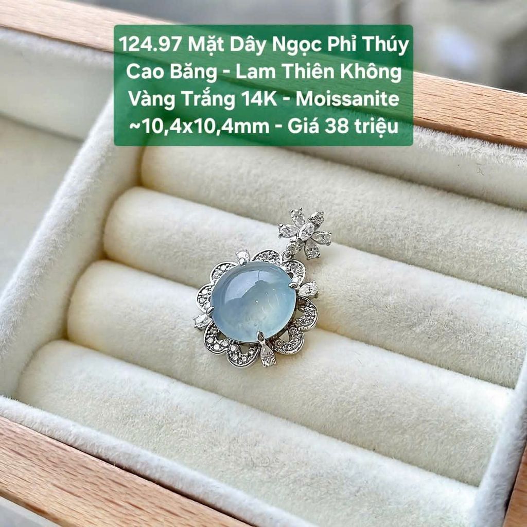Mặt Dây Ngọc Phỉ Thúy Jadeite A Cao Băng - Lam Thiên Không Vàng Trắng 14K - Moissanite tấm ~10,4x10,4mm 124.97