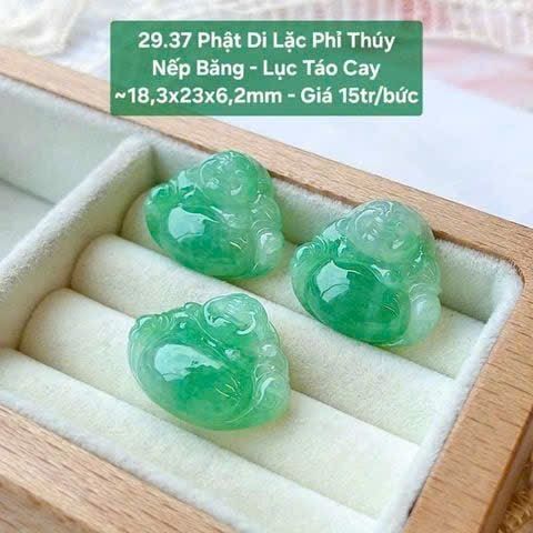 Phật Di Lặc Phỉ Thuý Jadeite A Nếp Băng Lục Táo Cay ~18,3x23x6,2mm 29.37
