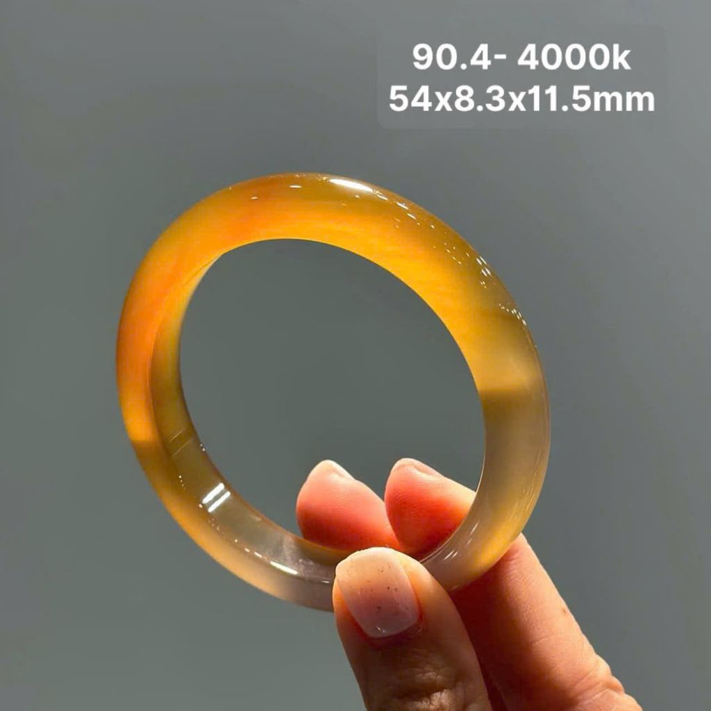 Vòng Hẹ Mã Não Chalcedony Đỏ Cam 54mm 90.4