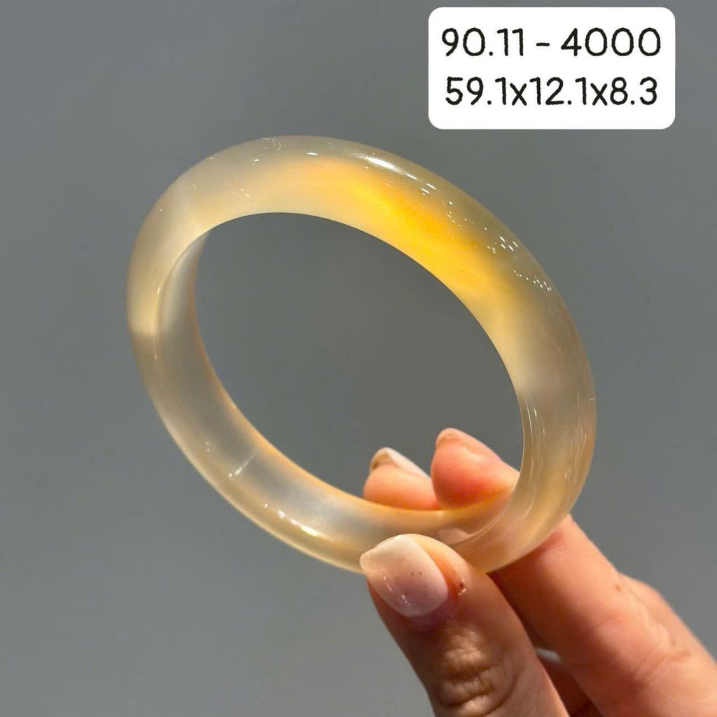 Vòng Hẹ Mã Não Chalcedony Vàng Hoàng Kim 59.1mm 90.11
