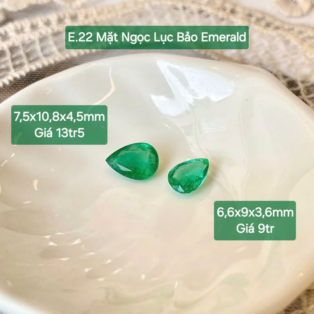 Mặt Ngọc Lục Bảo Emerald Pear E.22