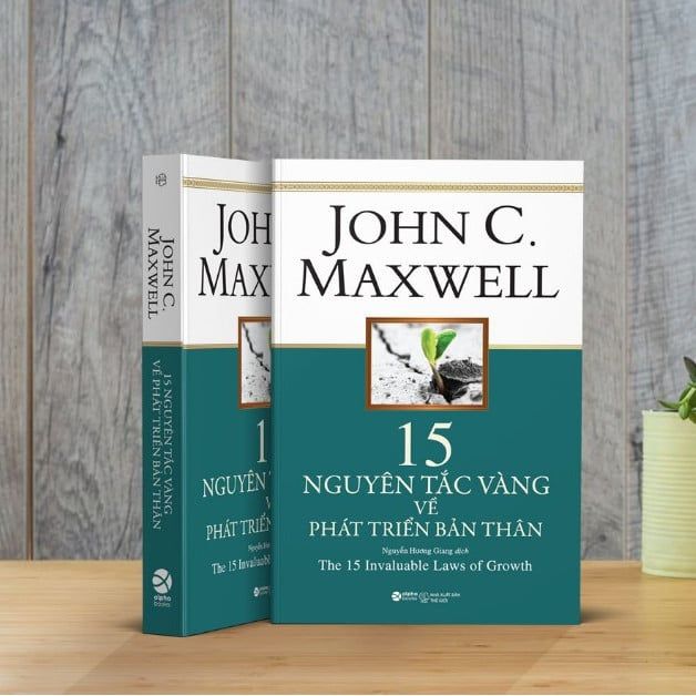  15 Nguyên Tắc Vàng Về Phát Triển Bản Thân (Tái Bản) 