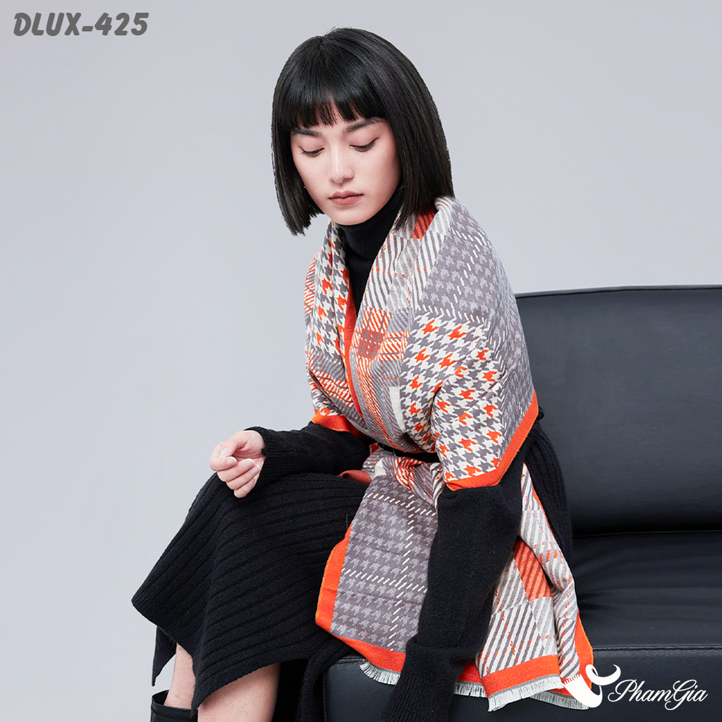 Model Choàng Khăn Choàng Dạ Cashmere Cao Cấp Họa Tiết Caro và Nanh Sói Màu Cam Hiện Đại