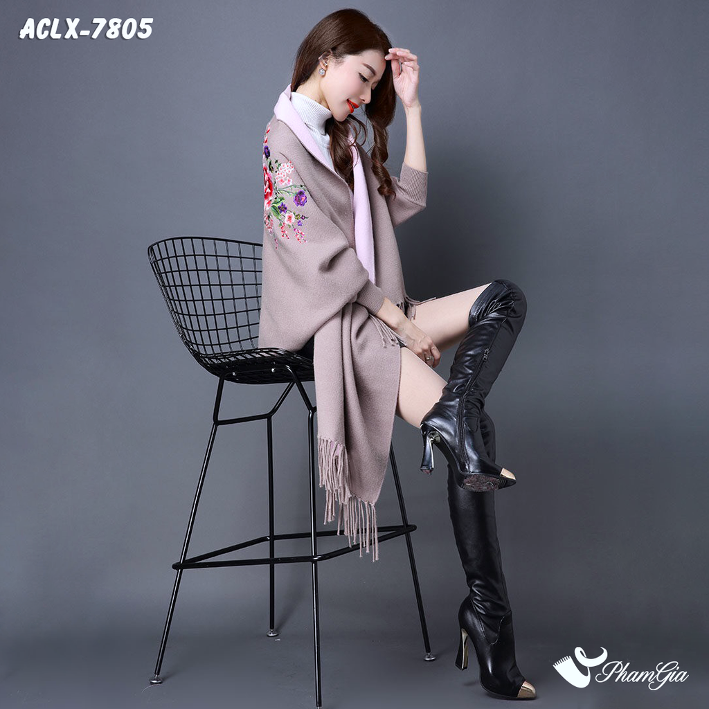Góc Phải Áo Choàng Len Cashmere Luxury Họa Tiết Hoa Mẫu Đơn Màu Hồng Beige