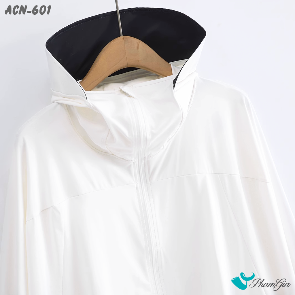 Góc Nghiêng Áo Chống Nắng Croptop Uni Cool Cao Cấp Màu Trắng