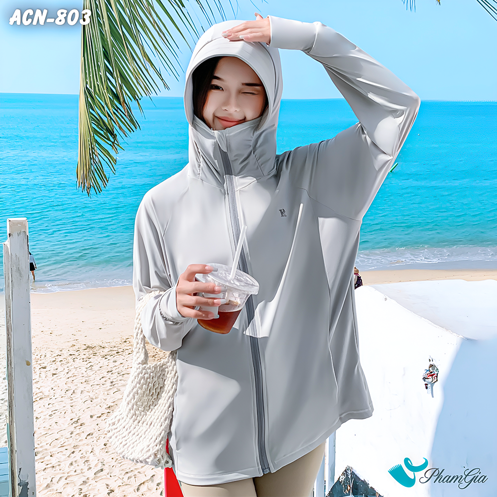 Người Mẫu Mặc Áo Chống Nắng Hạ Nhiệt Uni-Cool Max Cao Cấp Màu Xám