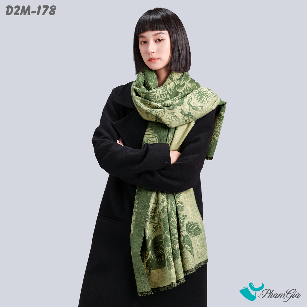 Model Choàng Khăn Choàng Dạ Cashmere 2 Mặt Cao Cấp Họa Tiết Bướm Và Hoa Màu Xanh Rêu Sang Trọng