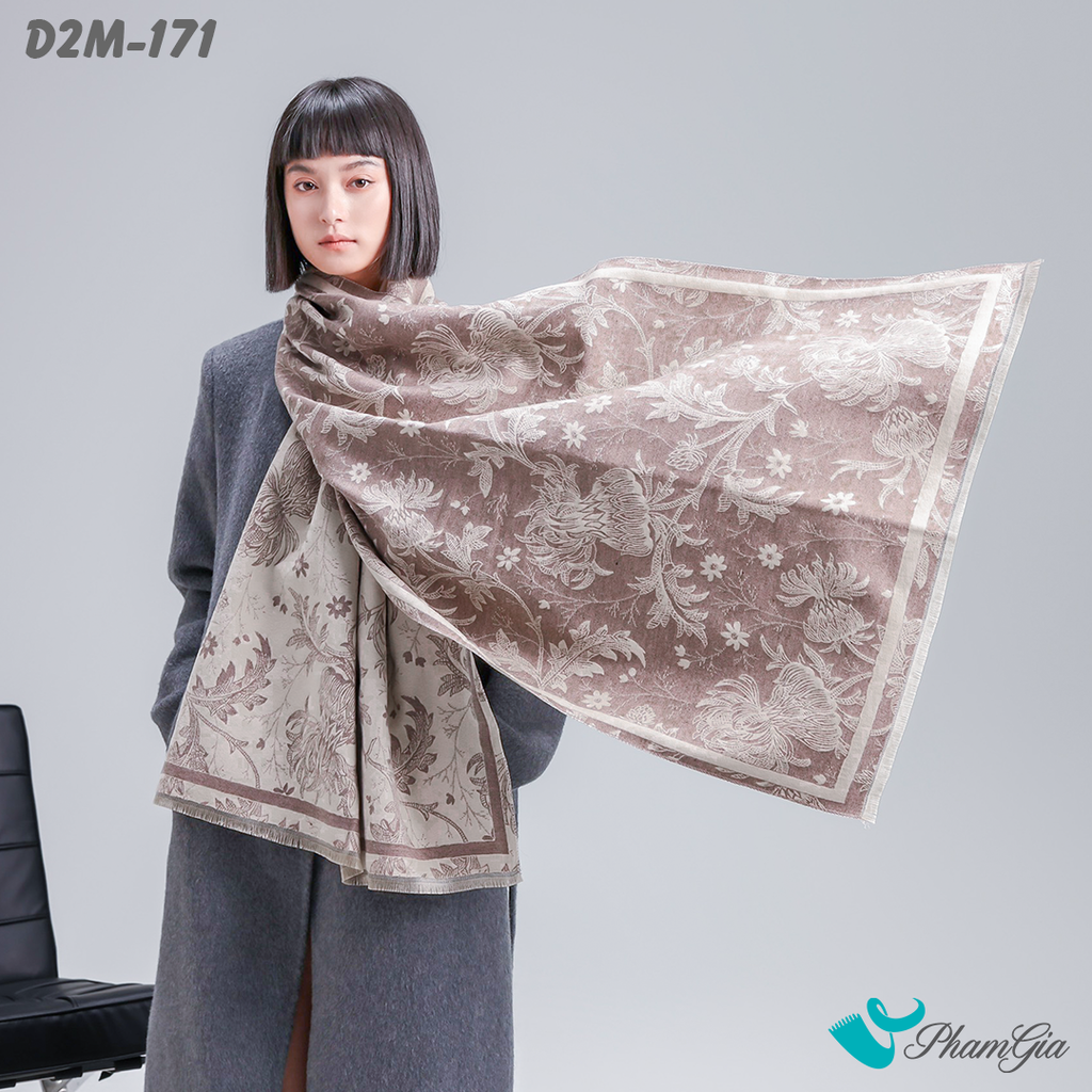 Người Mẫu Choàng Khăn Choàng Dạ Cashmere 2 Mặt Cao Cấp Họa Tiết Hoa Dây Leo Màu Nâu Khói Trang Nhã