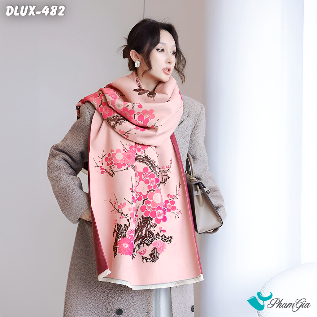 Người Mẫu Choàng Khăn Choàng Dạ Cashmere Cao Cấp Họa Tiết Hoa Đào Màu Hồng Đào Trang Nhã