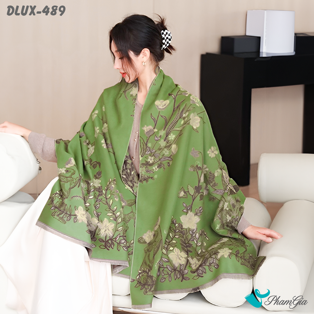 Người Mẫu Choàng Khăn Choàng Dạ Cashmere Cao Cấp Họa Tiết Hoa Dây Leo Màu Xanh Trang Nhã