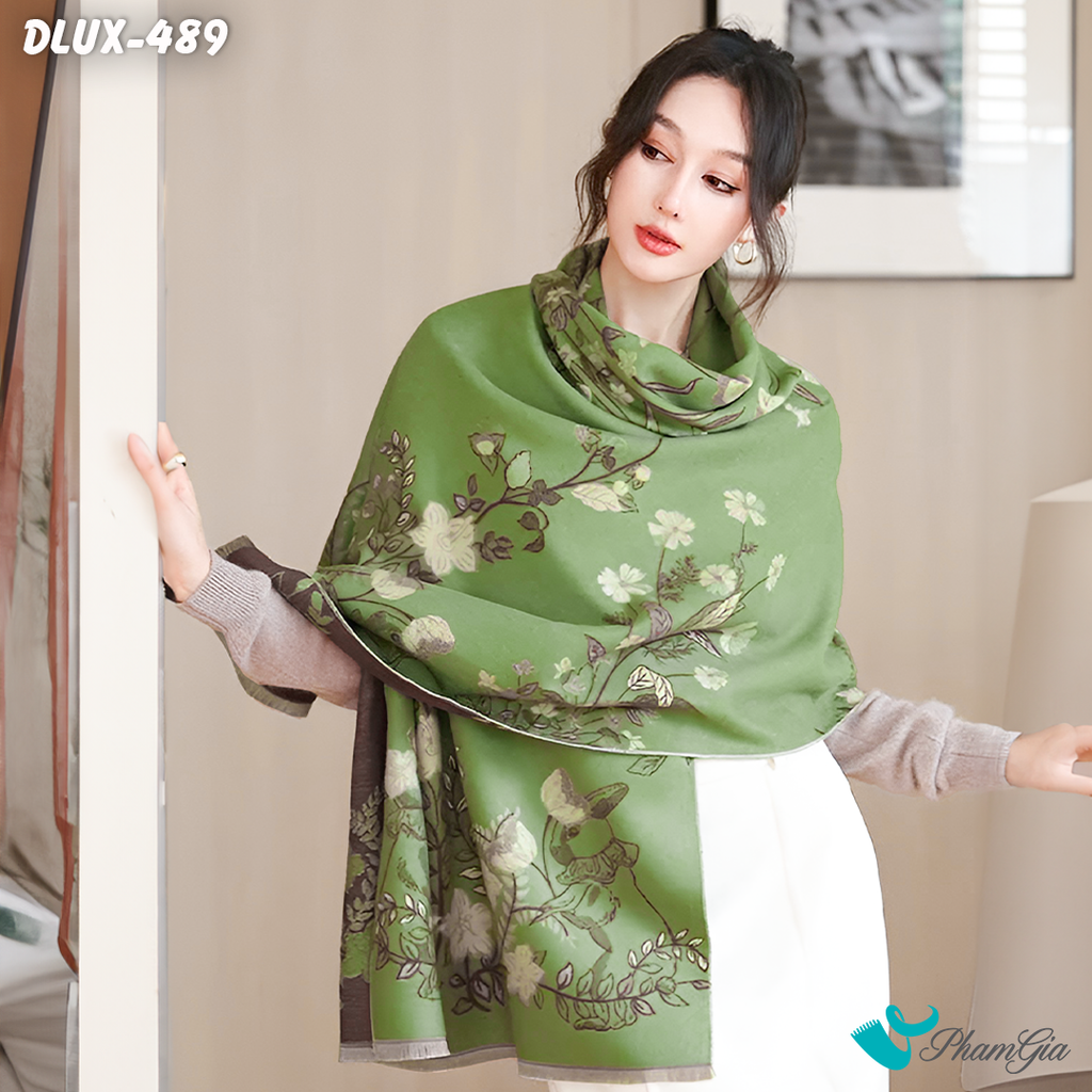 Model Choàng Khăn Choàng Dạ Cashmere Cao Cấp Họa Tiết Hoa Dây Leo Màu Xanh Trang Nhã