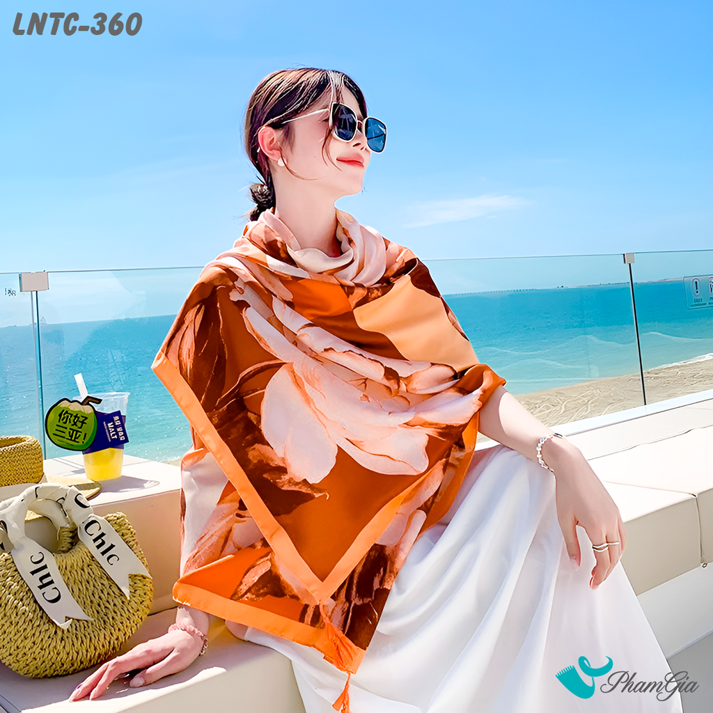 Người Mẫu Choàng Khăn Choàng Linen Boho Họa Tiết Thổ Cẩm Phối Hoa Màu Cam Đào Thanh Lịch