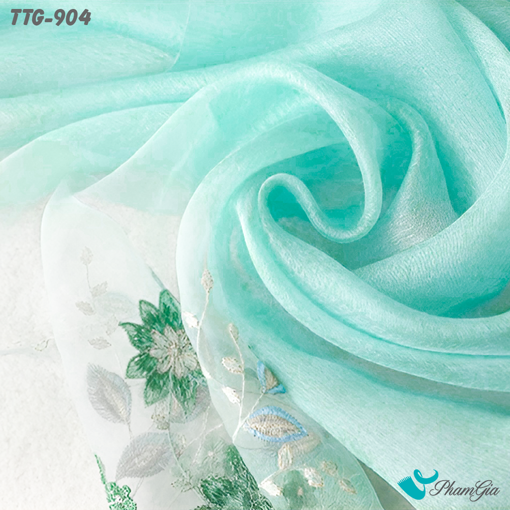 Cận Cảnh Khăn Choàng Tơ Tằm Gân Cao Cấp Thêu Hoa Cúc Đại Đóa Màu Xanh Baby Thanh