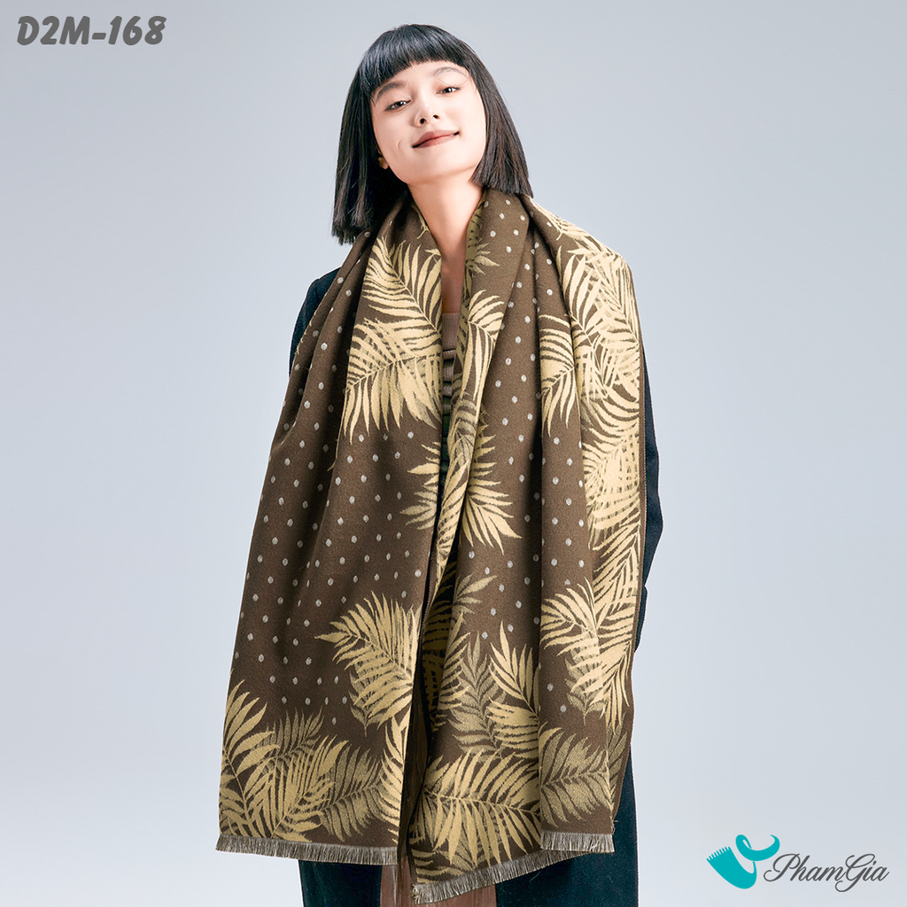 Người Mẫu Khăn Choàng Dạ Cashmere 2 Mặt Cao Cấp Họa Tiết Lá Dương Xỉ Màu Nâu Rêu Tinh Tế