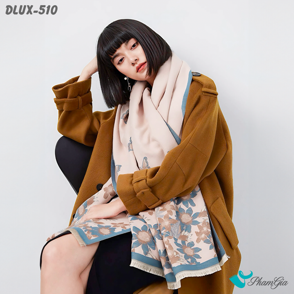 Model Choàng Khăn Choàng Dạ Cashmere Cao Cấp Họa Tiết Hoa Cúc Màu Xanh Phối Nền Hồng Nude Nhẹ Nhàng