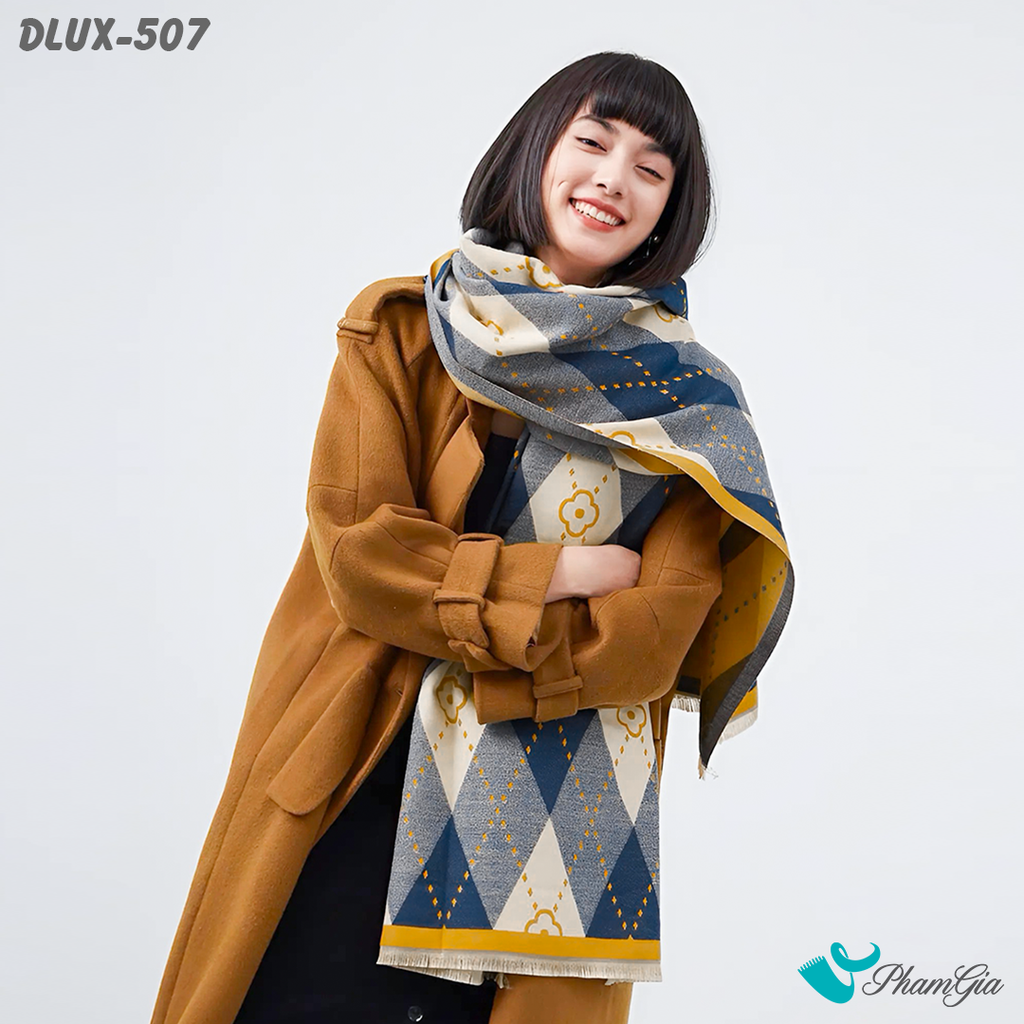 Khăn Choàng Dạ Cashmere Cao Cấp Họa Tiết Quả Trám Màu Xanh Navy Phối Viền Vàng Thời Thượng