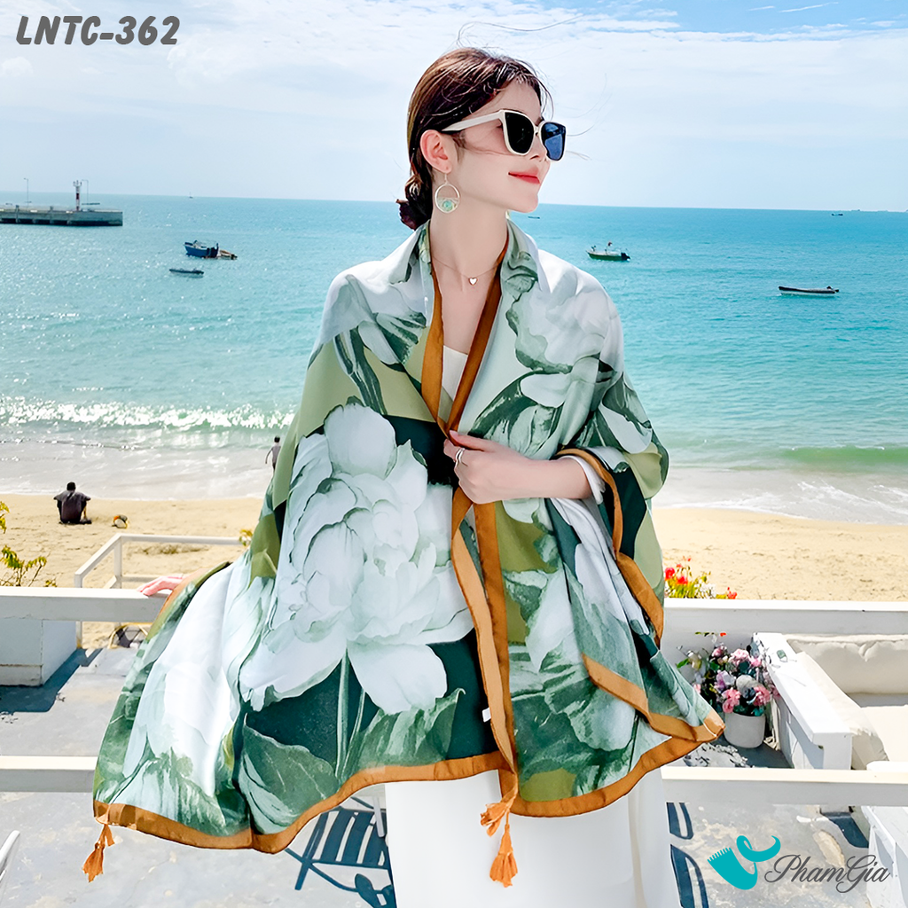 Người Mẫu Choàng Khăn Choàng Linen Boho Họa Tiết Thổ Cẩm Phối Hoa Màu Xanh Mint Ngọt Ngào