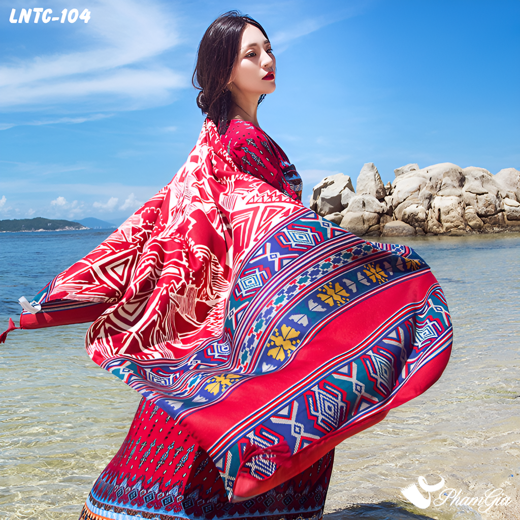 Model Choàng Khăn Choàng Linen Boho Họa Tiết Thổ Cẩm Tribal Màu Đỏ Đô Phối Viền Xanh Cá Tính