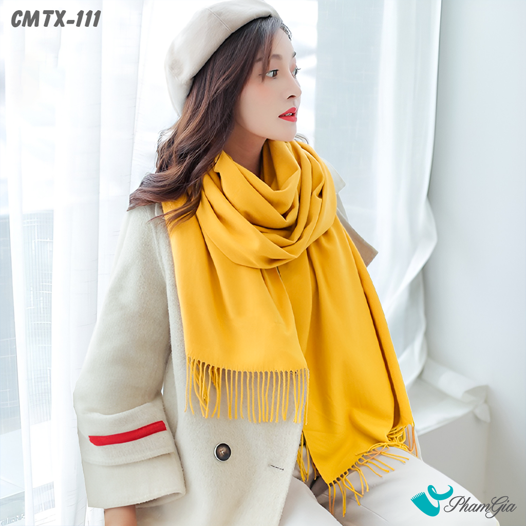 Model Choàng Khăn Choàng Cashmere Trơn Cao Cấp Màu Vàng Nghệ