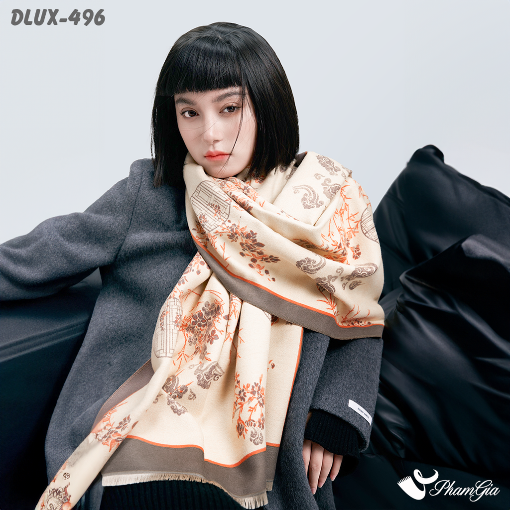 Người Mẫu Khăn Choàng Dạ Cashmere Cao Cấp Họa Tiết Cổ Điển Màu Cam Trang Nhã
