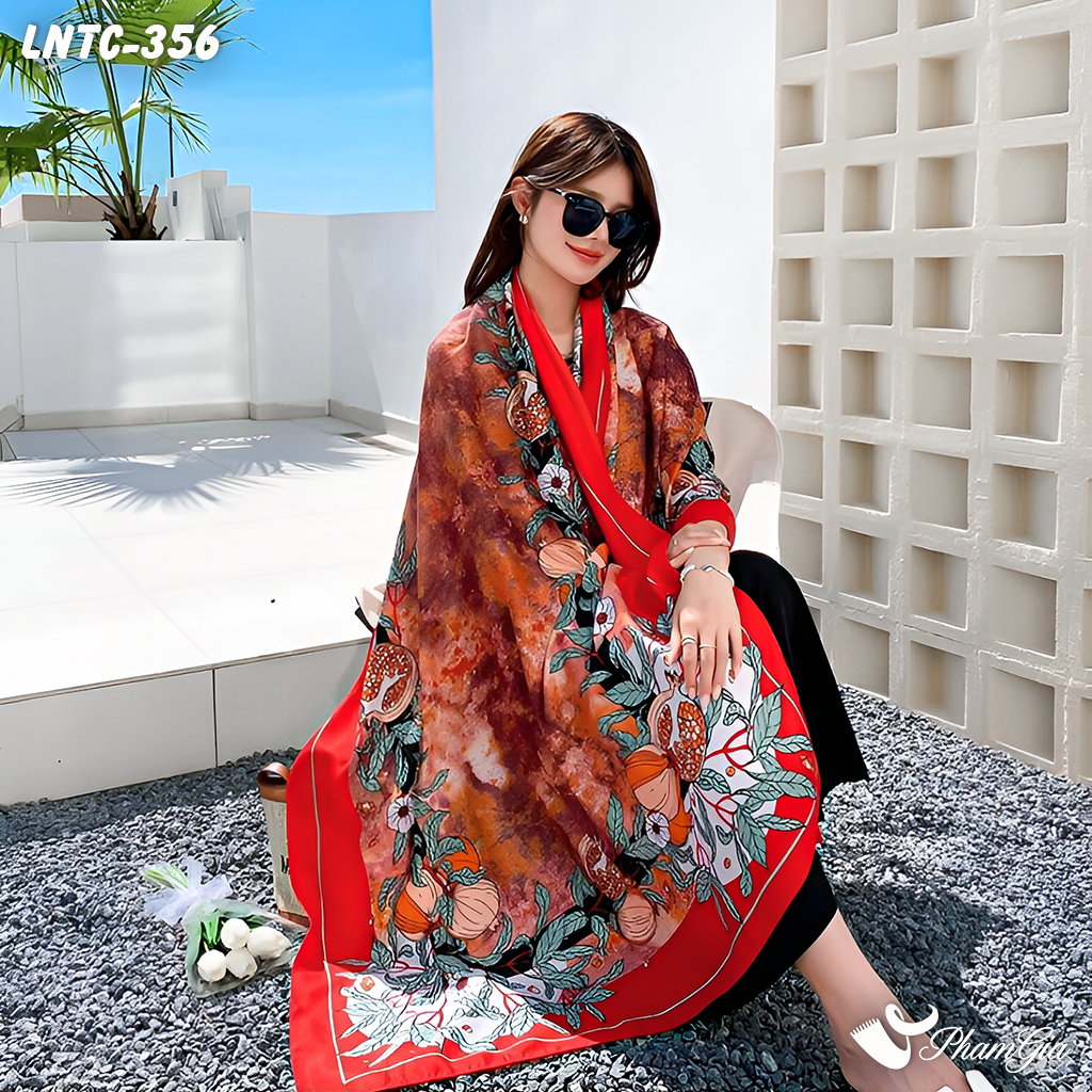 Người Mẫu Choàng Khăn Choàng Linen Boho Họa Tiết Lựu Chín Màu Đỏ Nổi Bật